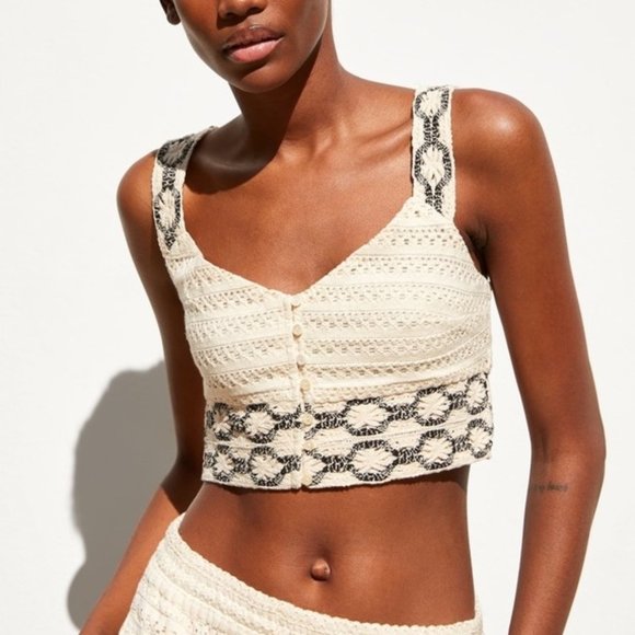 Zara Tops - Zara Knit Cropped Button-Front Top Off-White